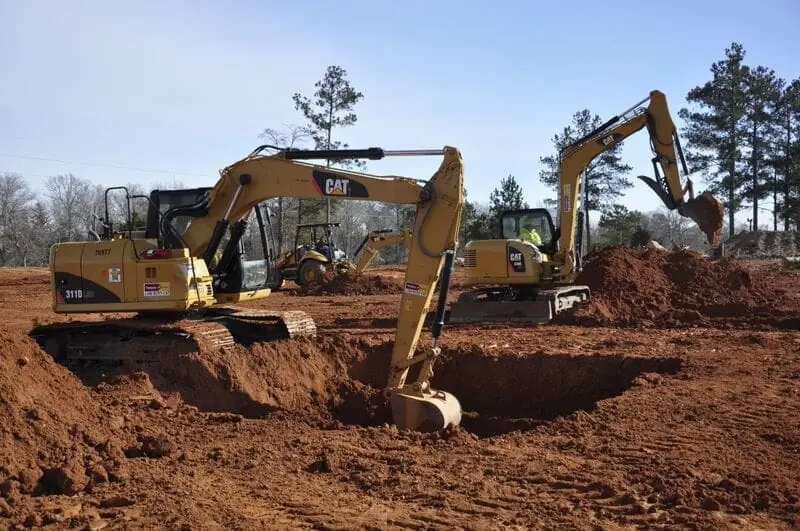 Read more about the article Getting to Know Compact Excavators