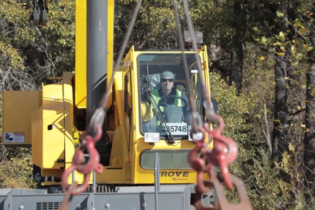 how-to-become-a-crane-operator