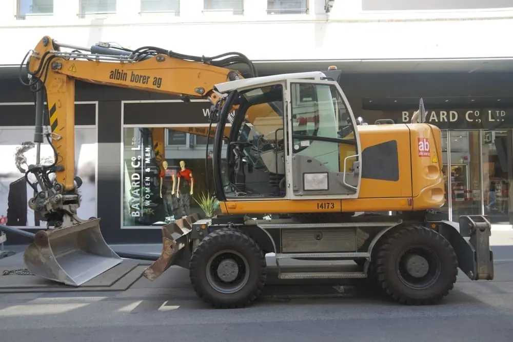 General Purpose Excavators - Medium