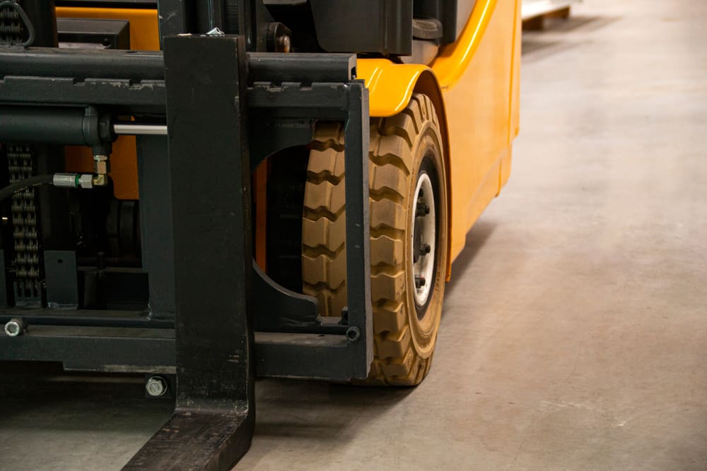 Check the Truck and Trailer Wheels Before Each Use