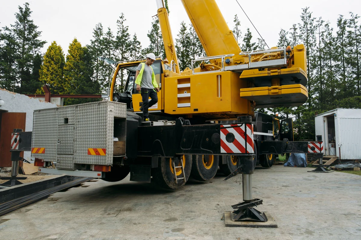 Certificate of Fixed Cab Crane